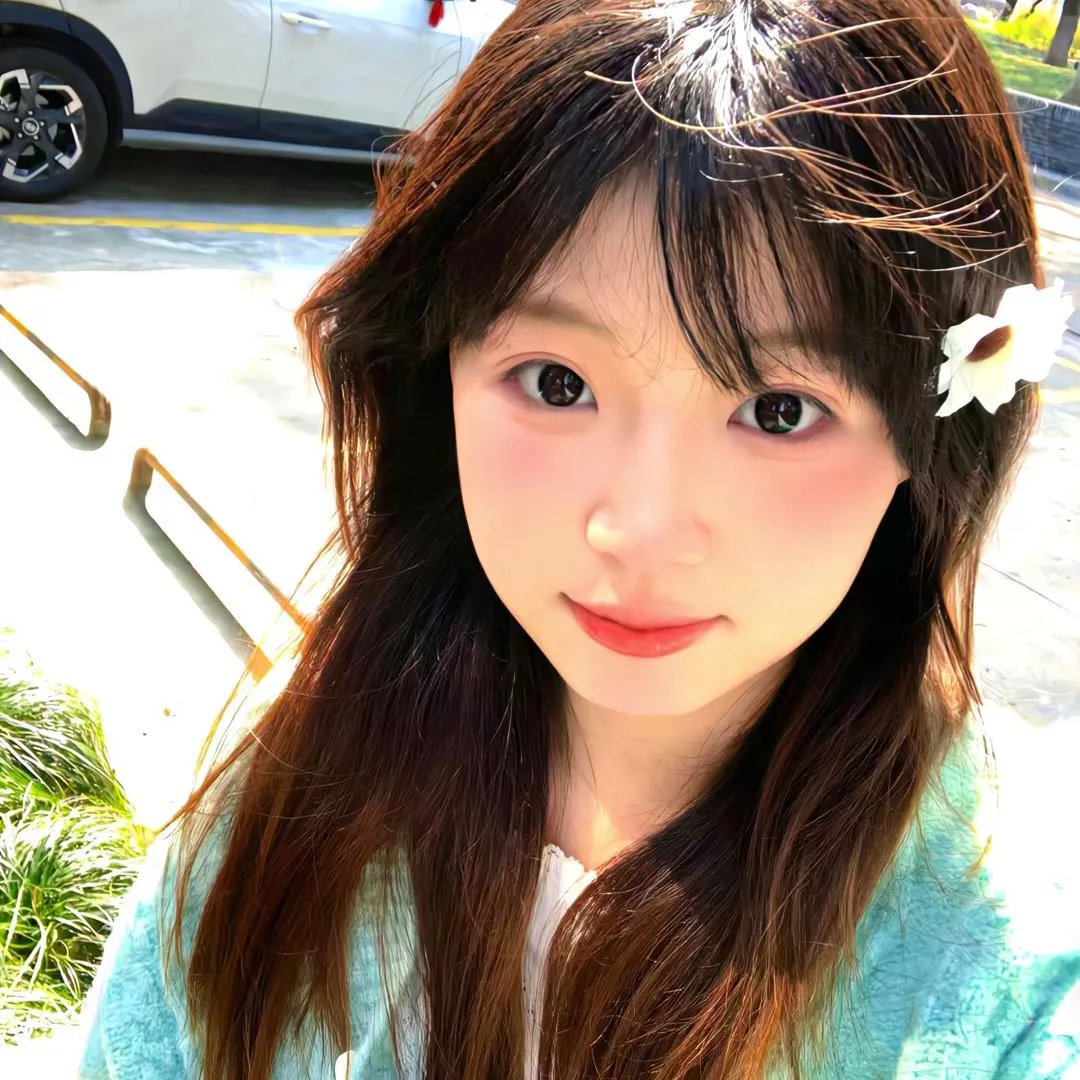 踉跄女孩